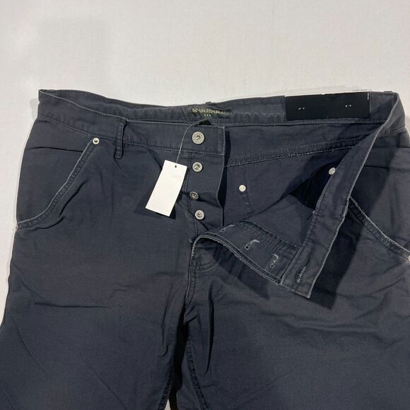 Two pairs of NWT Vintage Banana Republic Mens Pants 38/30 - Picture 15 of 15